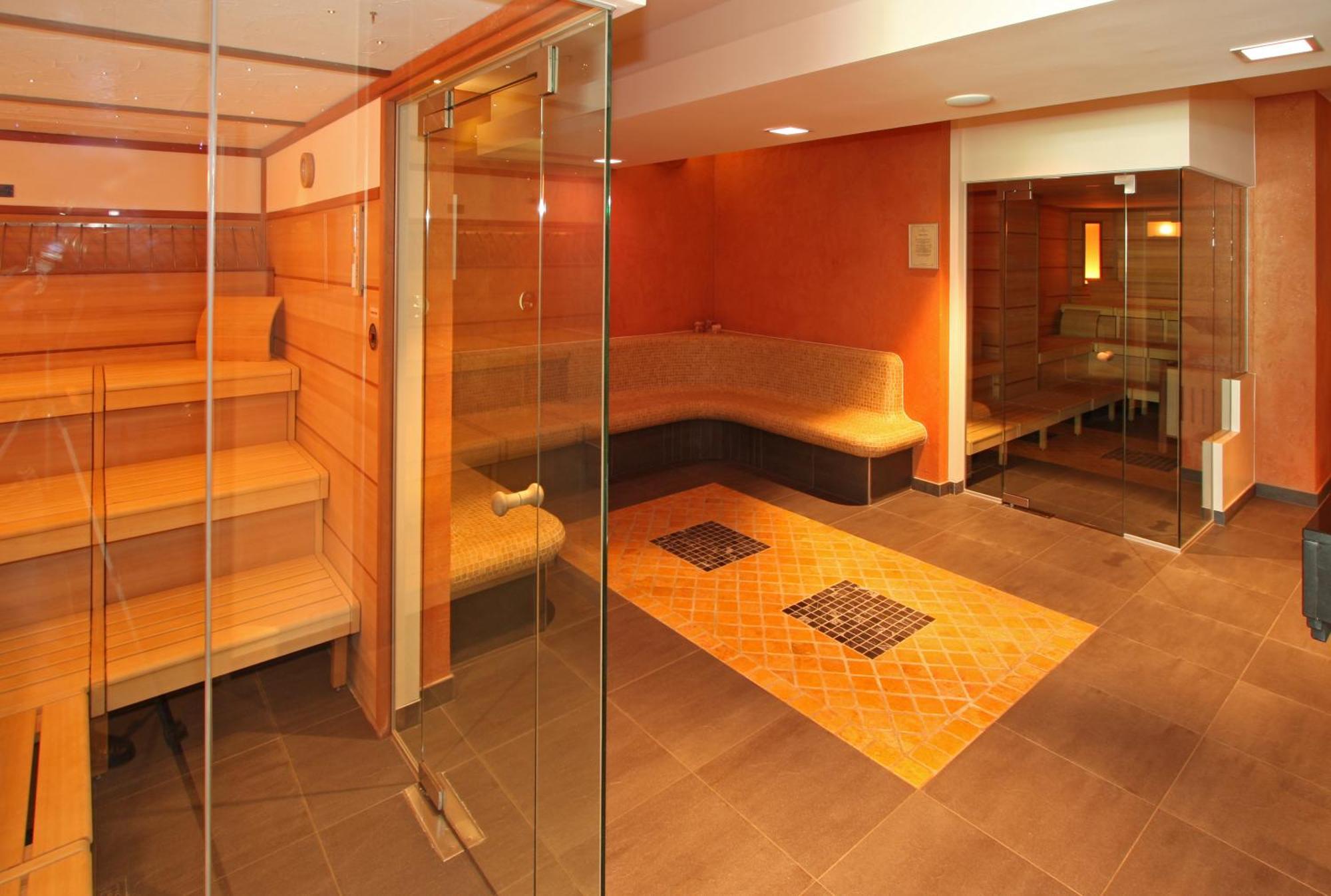 Hotel Tiefenbrunner キッツビュール エクステリア 写真